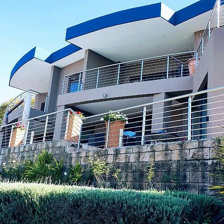 Over The Moon Guesthouse Johannesburg Bagian luar foto