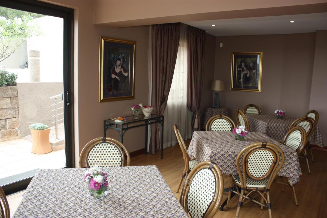 Over The Moon Guesthouse Johannesburg Bagian luar foto