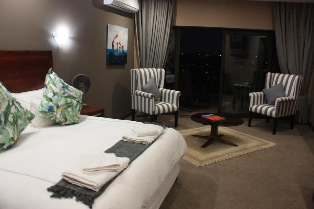 Over The Moon Guesthouse Johannesburg Bagian luar foto
