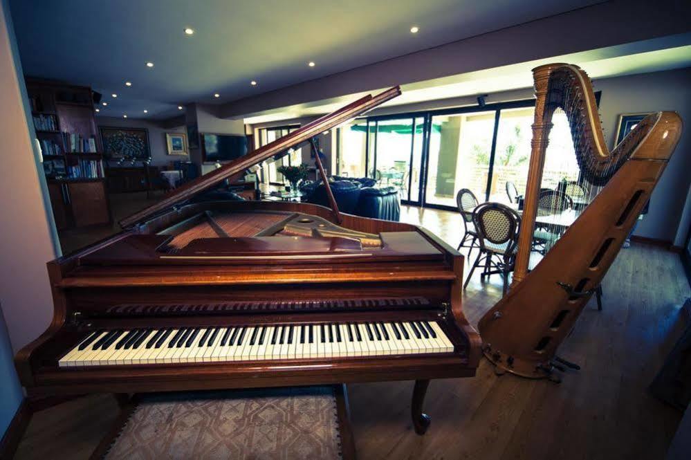 Over The Moon Guesthouse Johannesburg Bagian luar foto